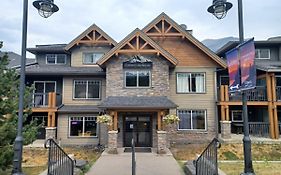 Rocky Mountain Getaway